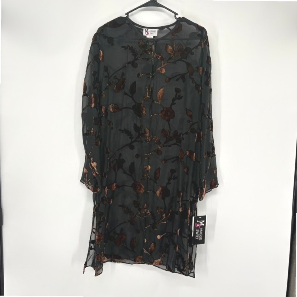 NWT Maggie Sweet Tunic Womens Medium Black Bronze Floral Velvet Burnout‎ Sheer